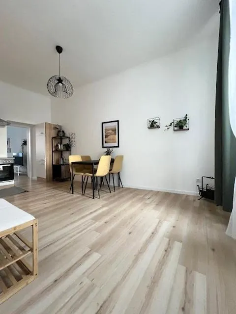 City&More! Charmantes Apartment Mit Altbauflair! Vienna