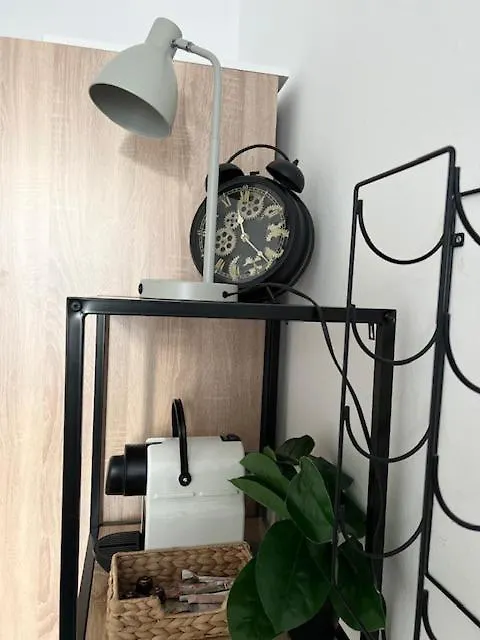 City&More! Charmantes Apartment Mit Altbauflair! Vienna Austria