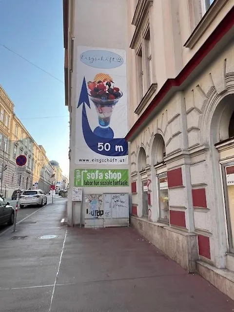 City&More! Charmantes Apartment Mit Altbauflair! Vienna