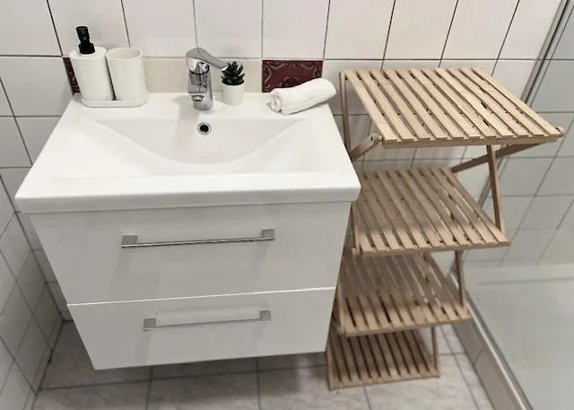 City&More! Charmantes Apartment Mit Altbauflair! Vienna Austria