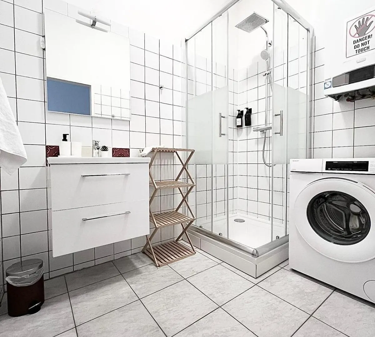 City&More! Charmantes Apartment Mit Altbauflair! Vienna